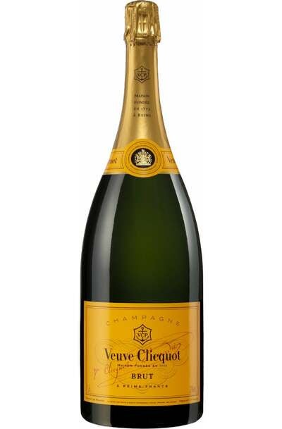 Buy Veuve Clicquot Brut 1.5L at the best price - Paneco