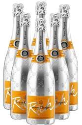 festival-6-bottles-of-veuve-clicquot-rich