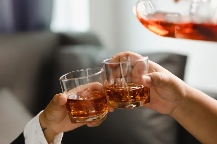 The Perfect Pour: How to Drink Whisky Like a Gentleman