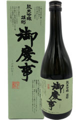 Aoki Gokeiji Junmai Ginjo Omachi 720ml Bottle with Gift Box