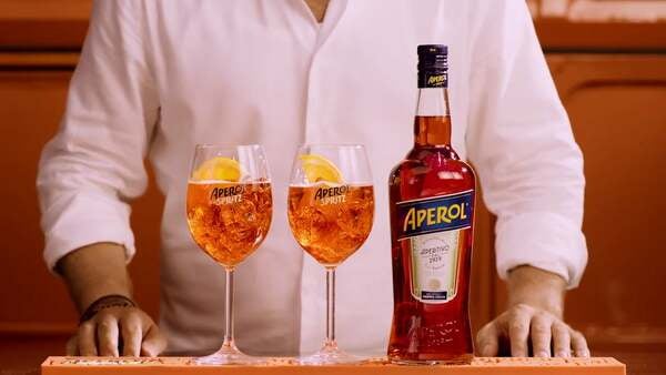 Liquors: Aperol Aperitivo 1000ml, Italian Spritz with 11% Alcohol