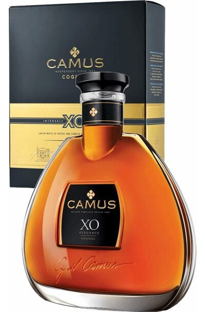 Buy Camus XO Borderies 1l w/Gift Box at the best price - Paneco