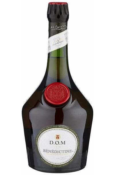 Buy Benedictine D.O.M. 700ml at price the - best Singapore Paneco